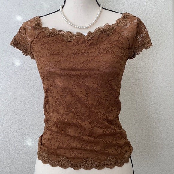 Dark Brown Lace Short Sleeve - Picture 1 of 1
